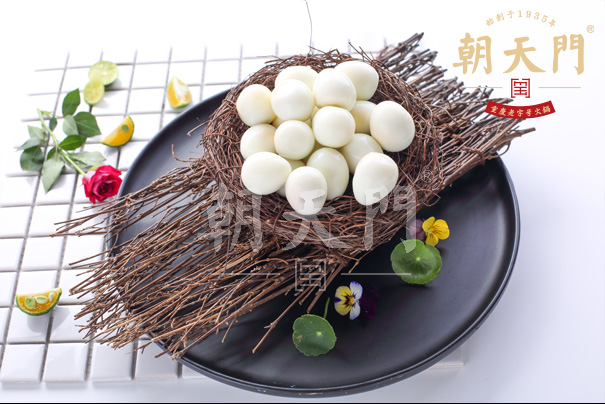 朝天門火鍋：歷經(jīng)百年，瀕臨失傳的老火鍋，在這里得以保存