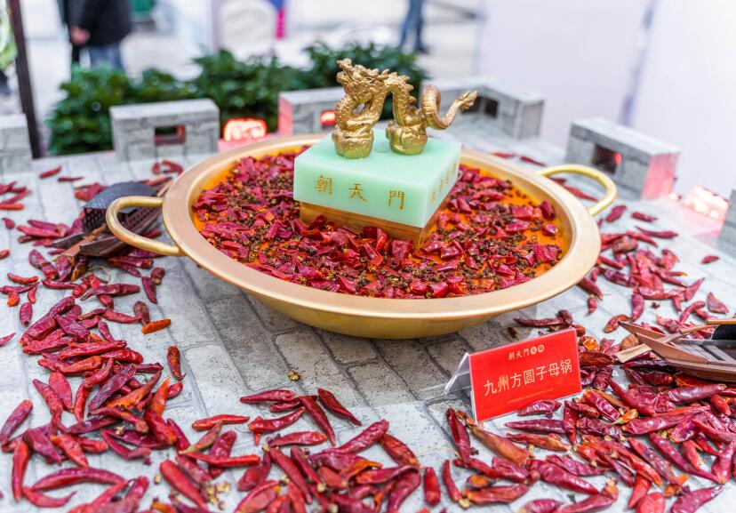 210萬開火鍋加盟店應(yīng)選擇幾線城市？