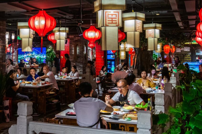 青銅峽開(kāi)火鍋加盟店有哪些地方優(yōu)勢(shì)？