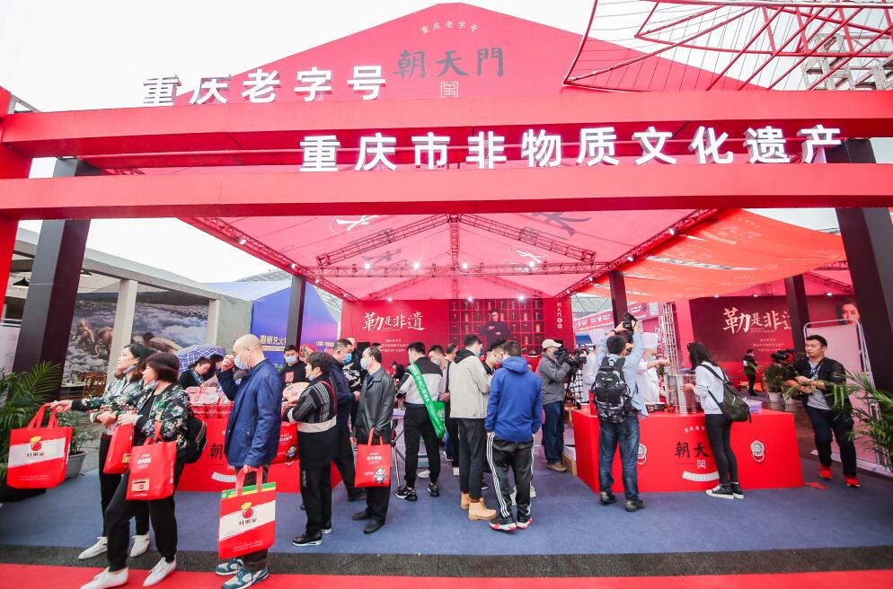 上虞開火鍋加盟店，需要做哪些準(zhǔn)備？