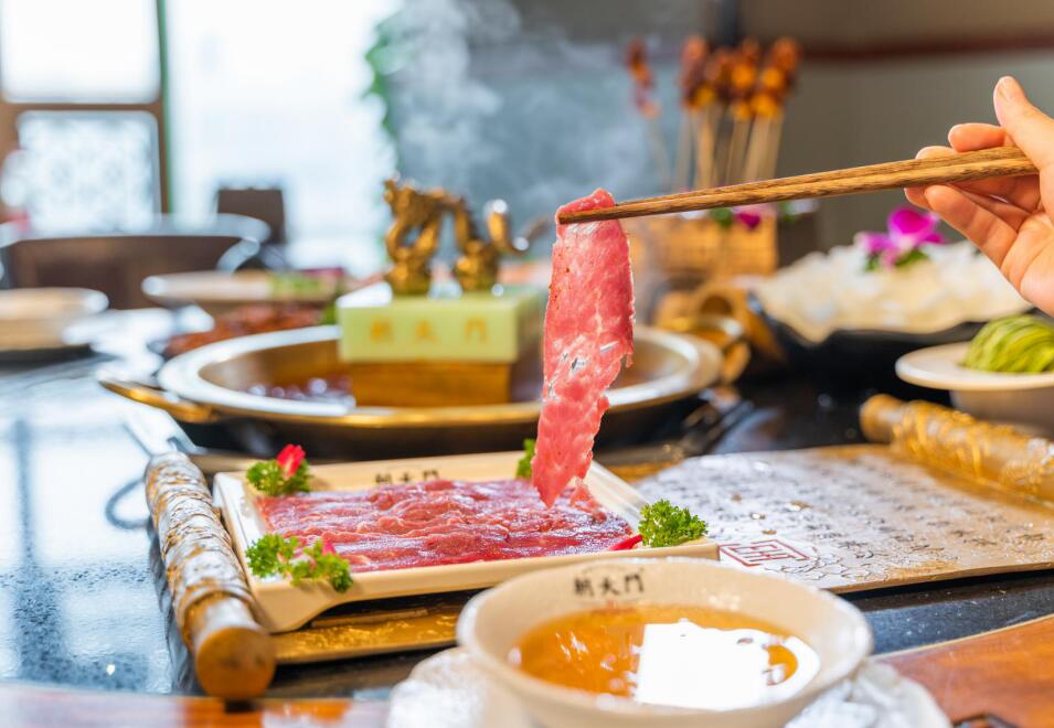 為什么明星都愛開火鍋店？分析利潤后就明白了！