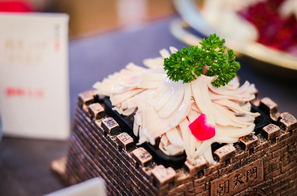 遵化開火鍋加盟店，要遵循哪些市場規(guī)律？