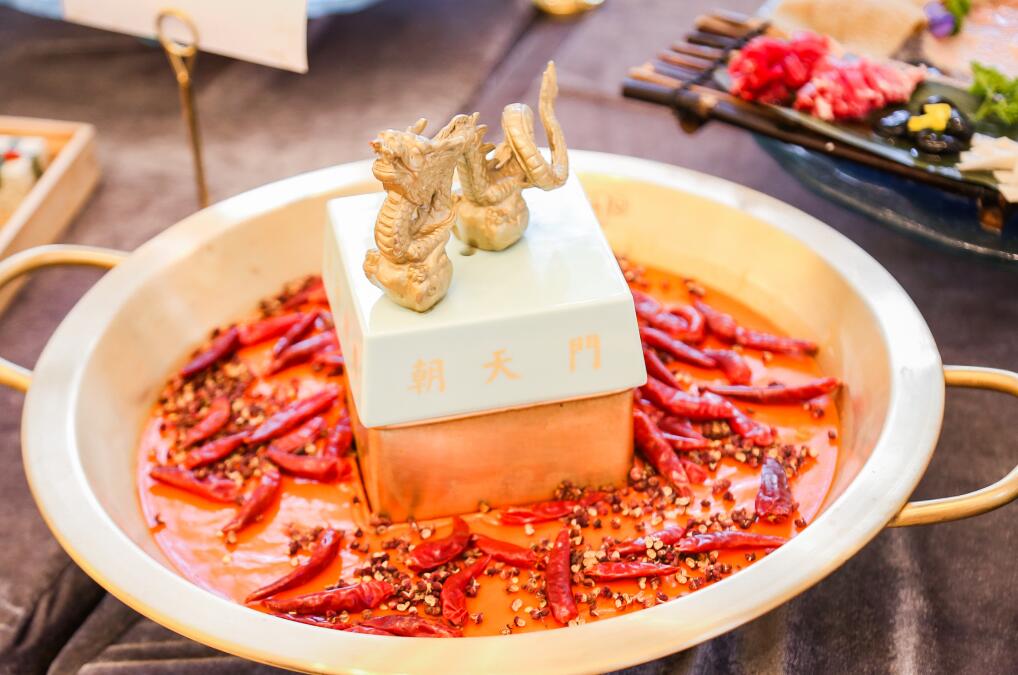 沙河開火鍋加盟店，如何有規(guī)劃地漲價？
