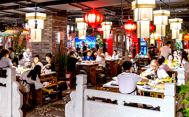明星網(wǎng)紅紛紛開店，火鍋店真的這么賺錢嗎？