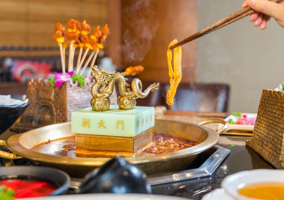 霸屏美食榜的朝天門火鍋，為何非吃不可？