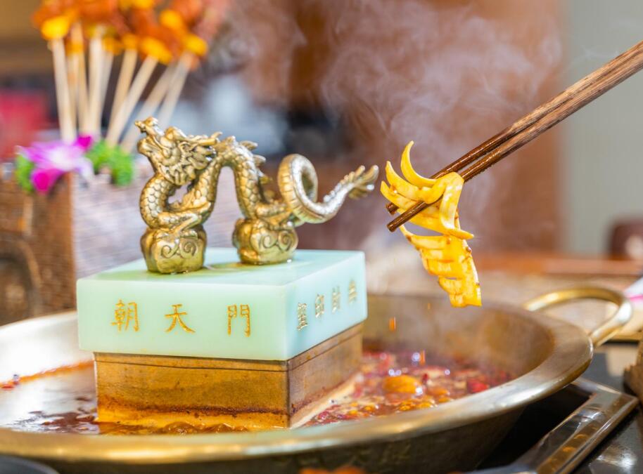 北票開火鍋加盟店，如何裝修有設(shè)計(jì)感？