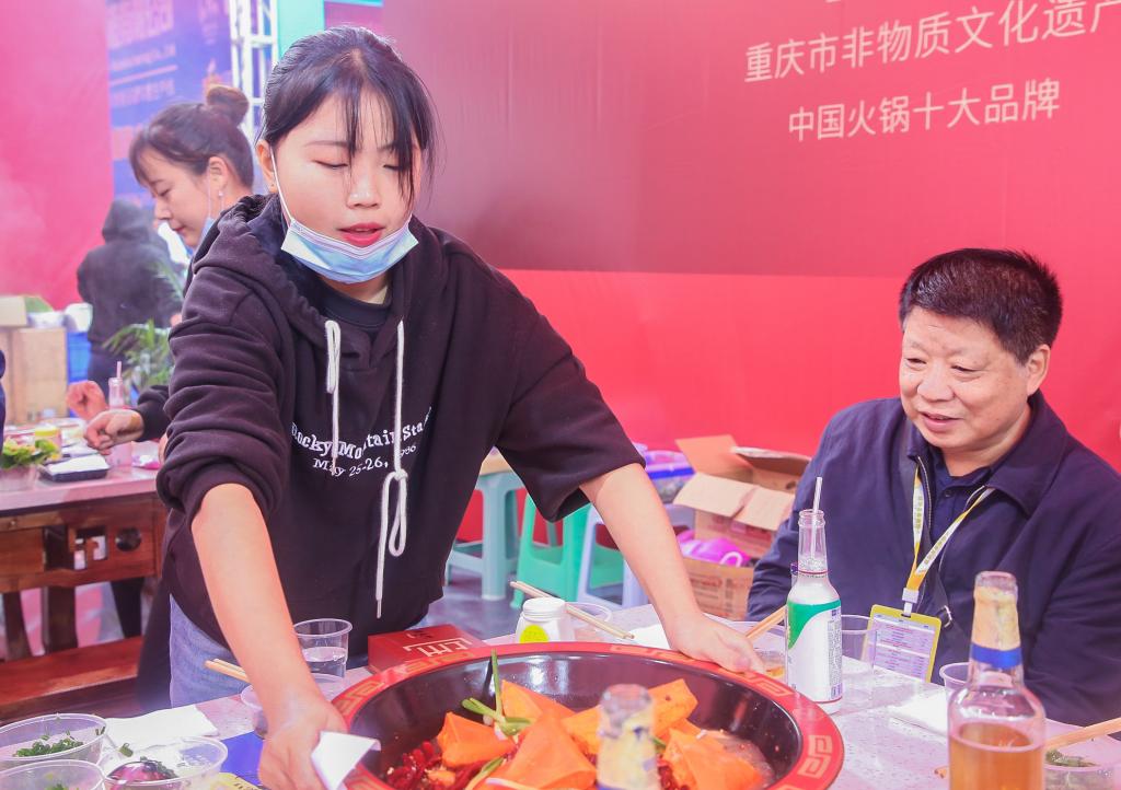 普蘭店開火鍋加盟店，如何快速招徠顧客？