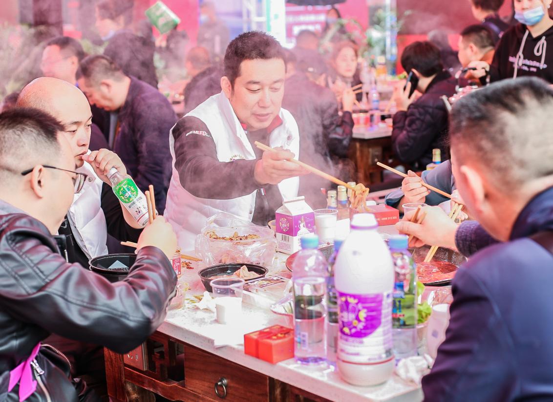 開火鍋店竟有這些問題，80％的人都忽視了！