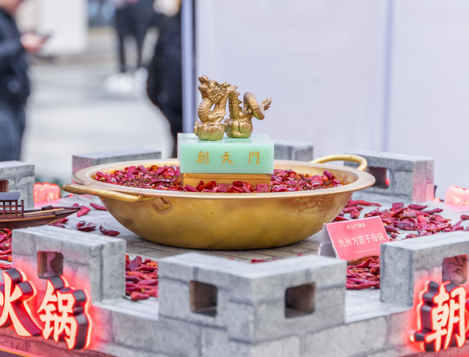 重慶哪里的火鍋好吃？這家本地人吃了86年！