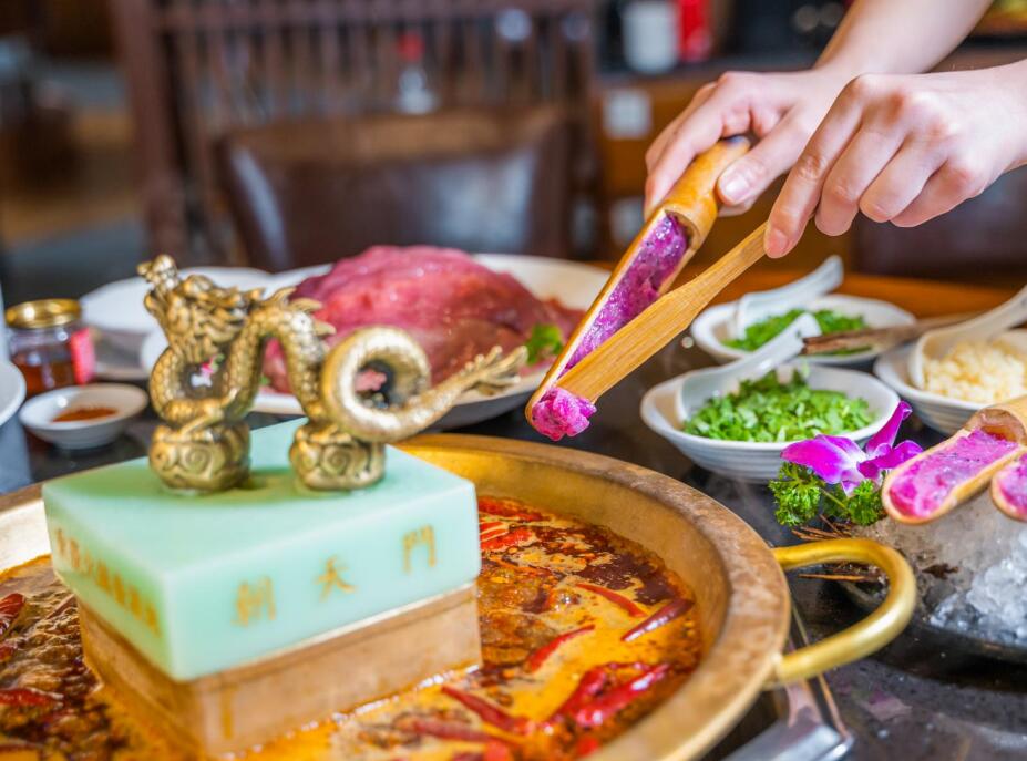 小火鍋怎么煮好吃？這幾個關鍵步驟不能忘！