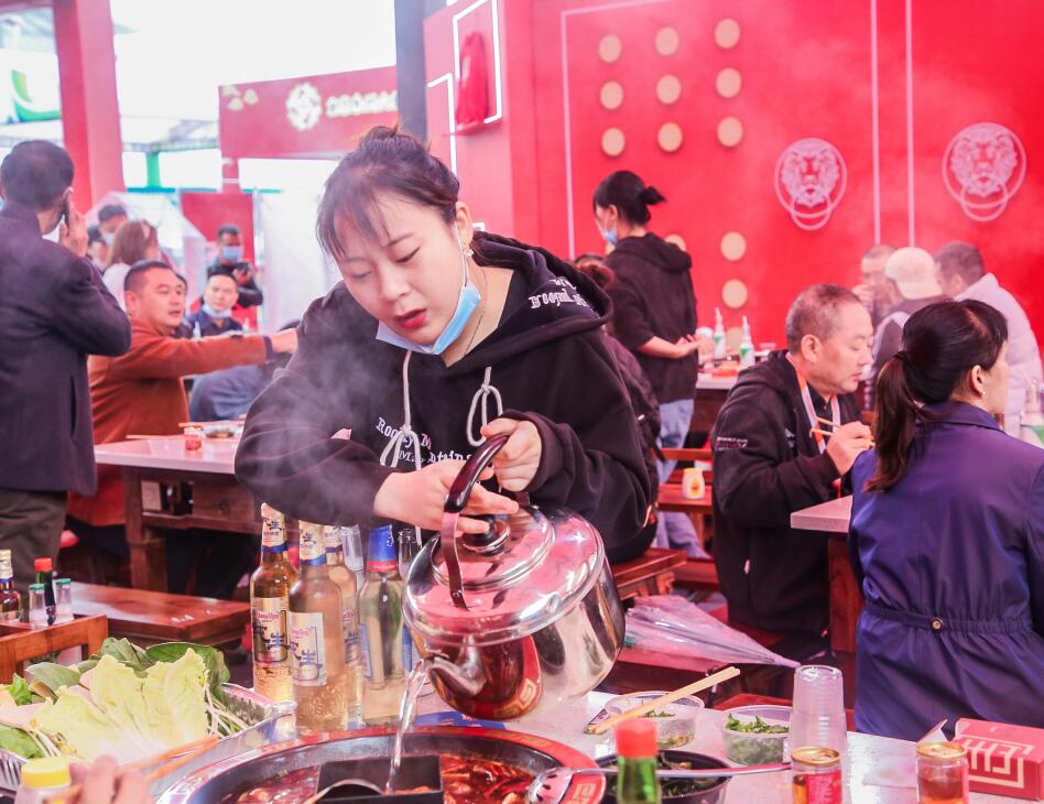 開火鍋加盟店，前期做好這三步輕松贏得回頭客！