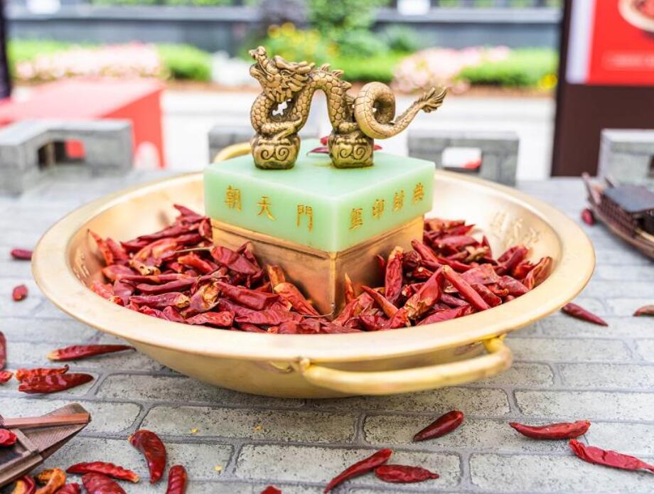 開火鍋店，選址要學(xué)會(huì)這三個(gè)思維！