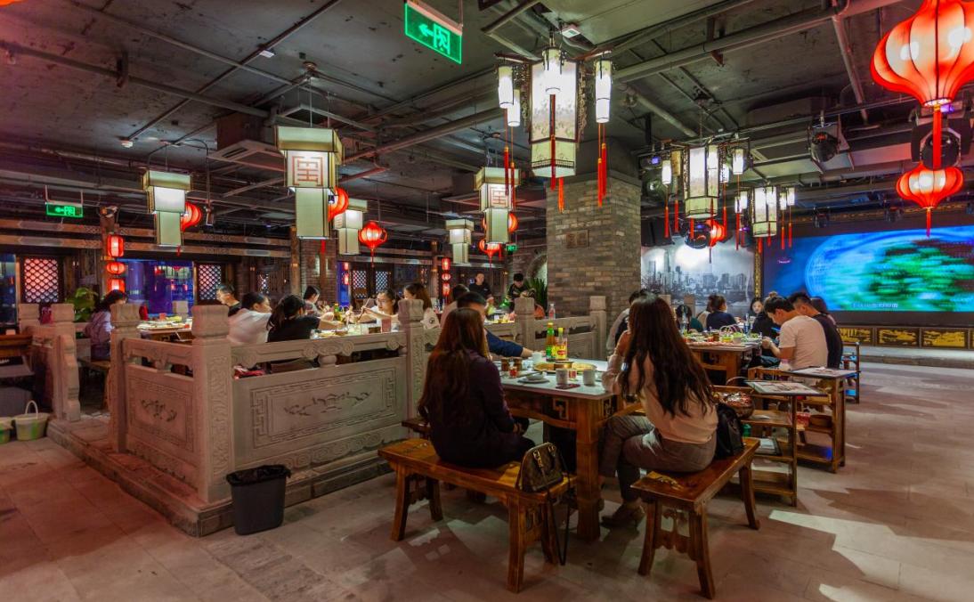 如何利用餐飲旺季提高火鍋店生意？