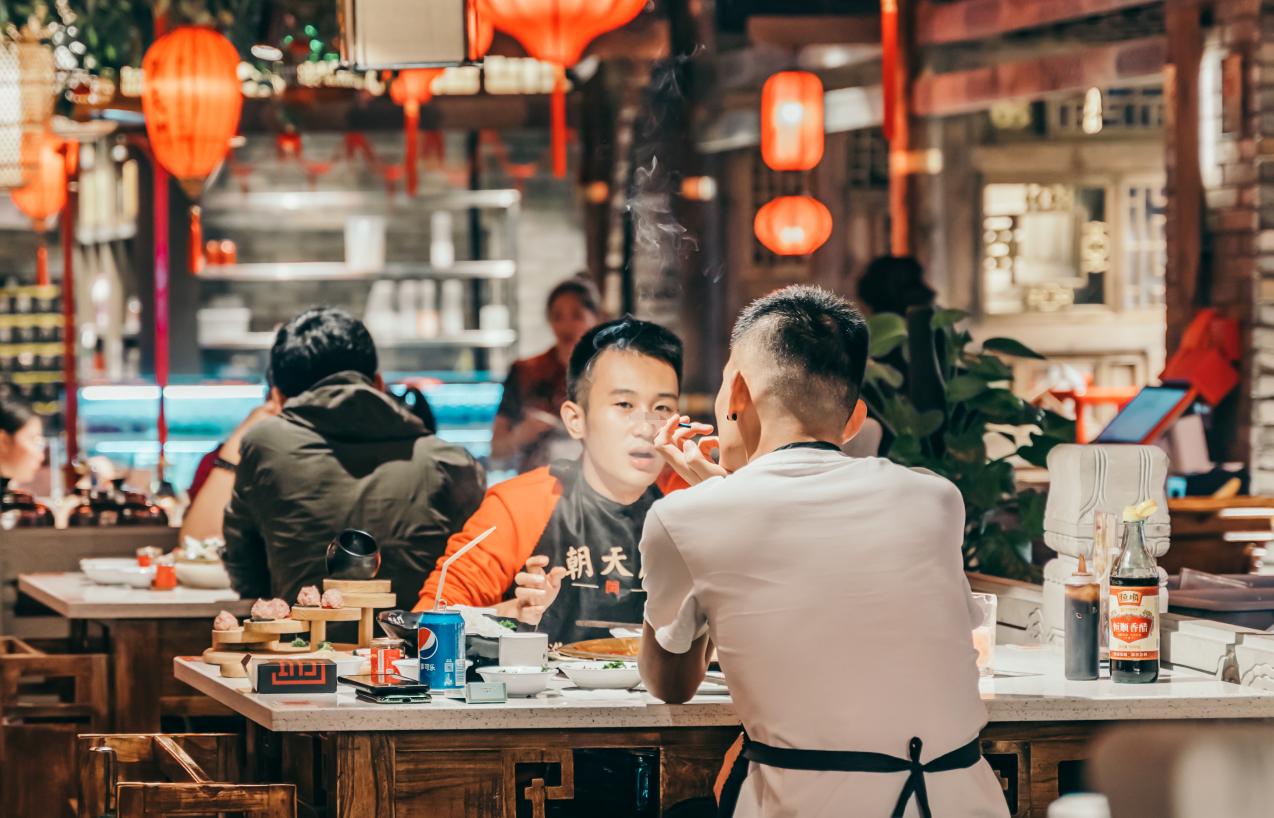 美蛙魚頭火鍋很火，背后的邏輯是什么？