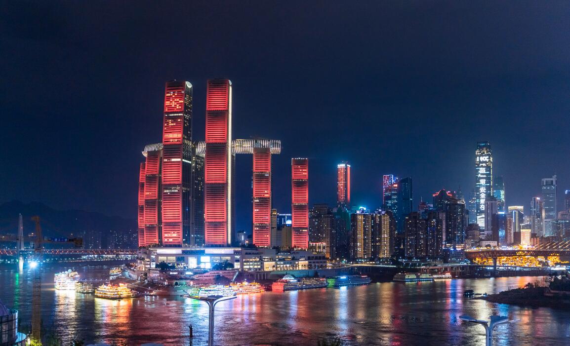 被朋友圈贊爆的朝天門旅游攻略！風(fēng)景奇幻重慶火鍋超贊！