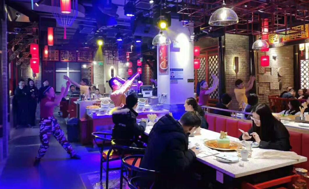 導(dǎo)致餐飲店倒閉的五個大坑，分享慘痛經(jīng)歷！
