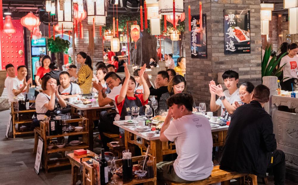 打造年輕人喜愛火鍋店，這三大思路，值得參考！