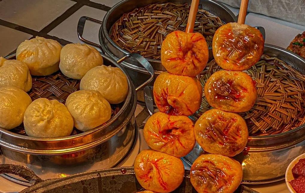 另類網(wǎng)紅吃法，火鍋包子的制作方法！